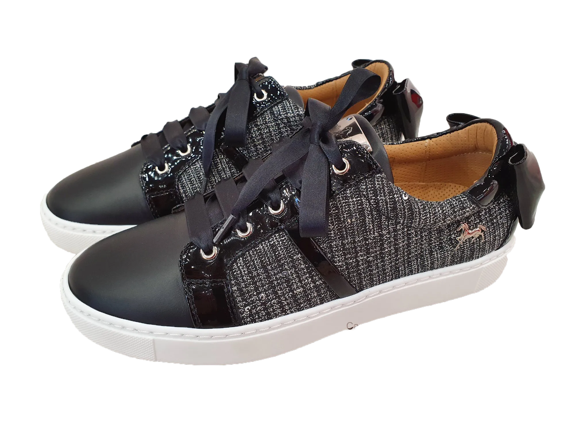 Glam Sneaker