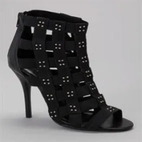 Lorry Heels