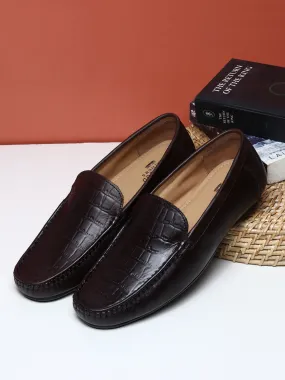 Men Texture Genuine Leather Brown Loafers