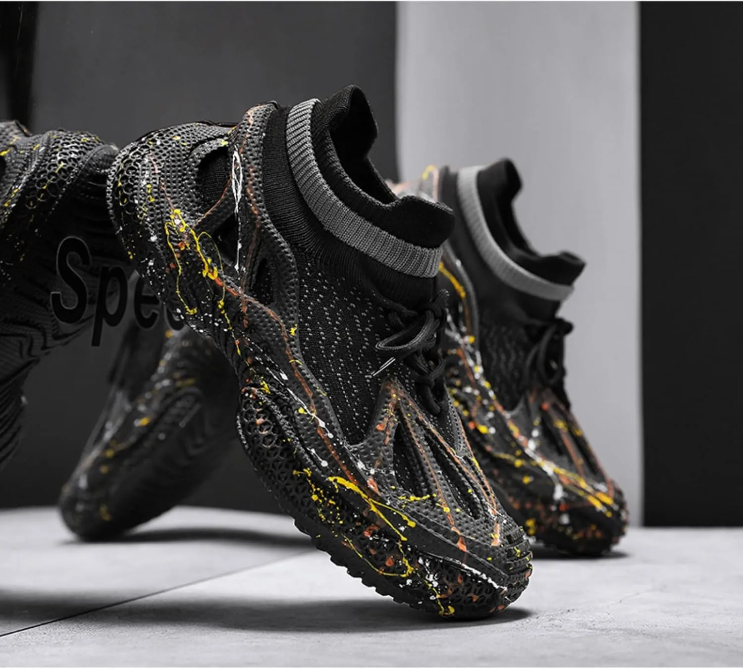 Men's Knit Light Up Sneakers Fashion Mesh Upper Breathable Glow in The Dark Running Shoes Casual Walking Shoes