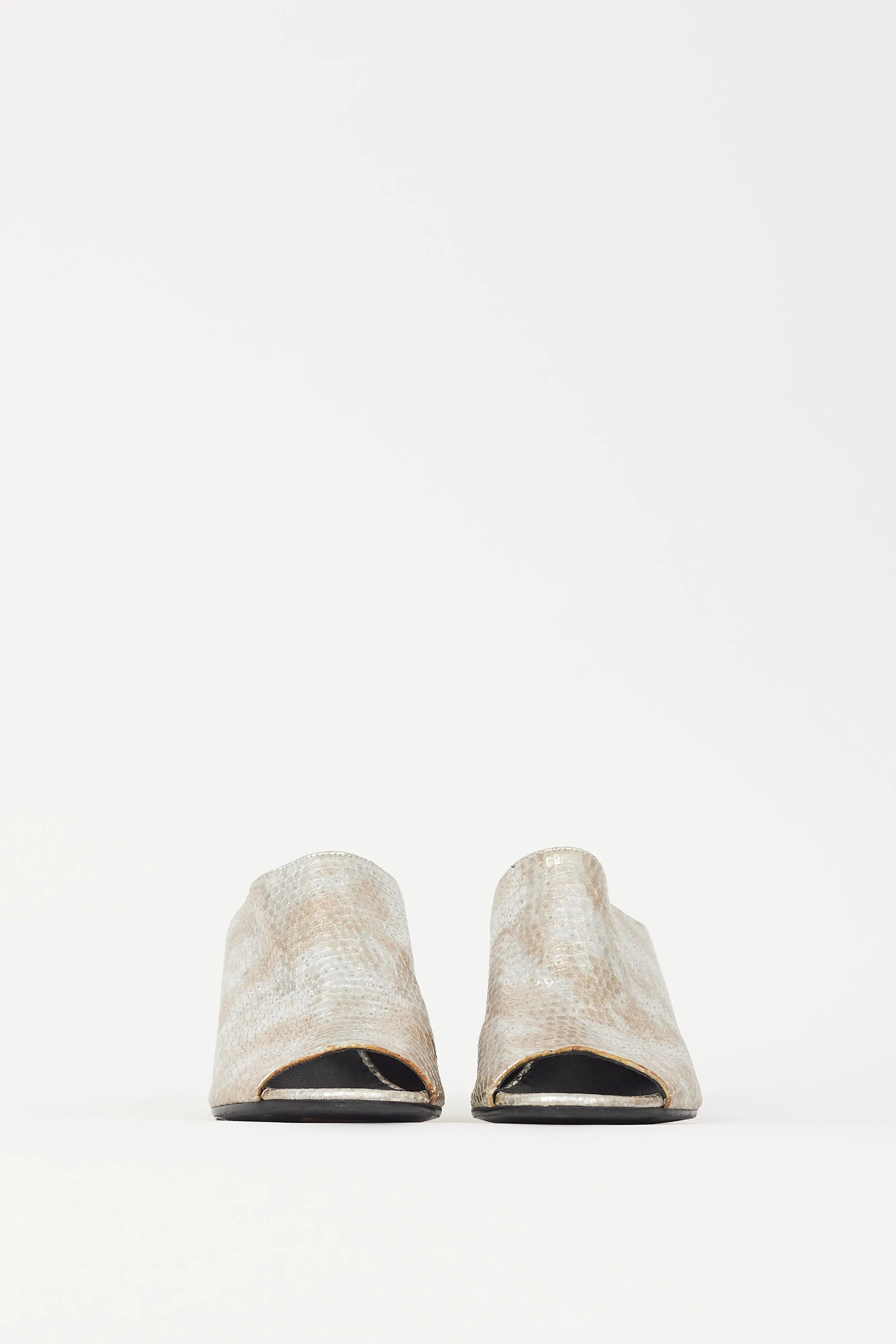 Silver Metallic Textured Leather Mule