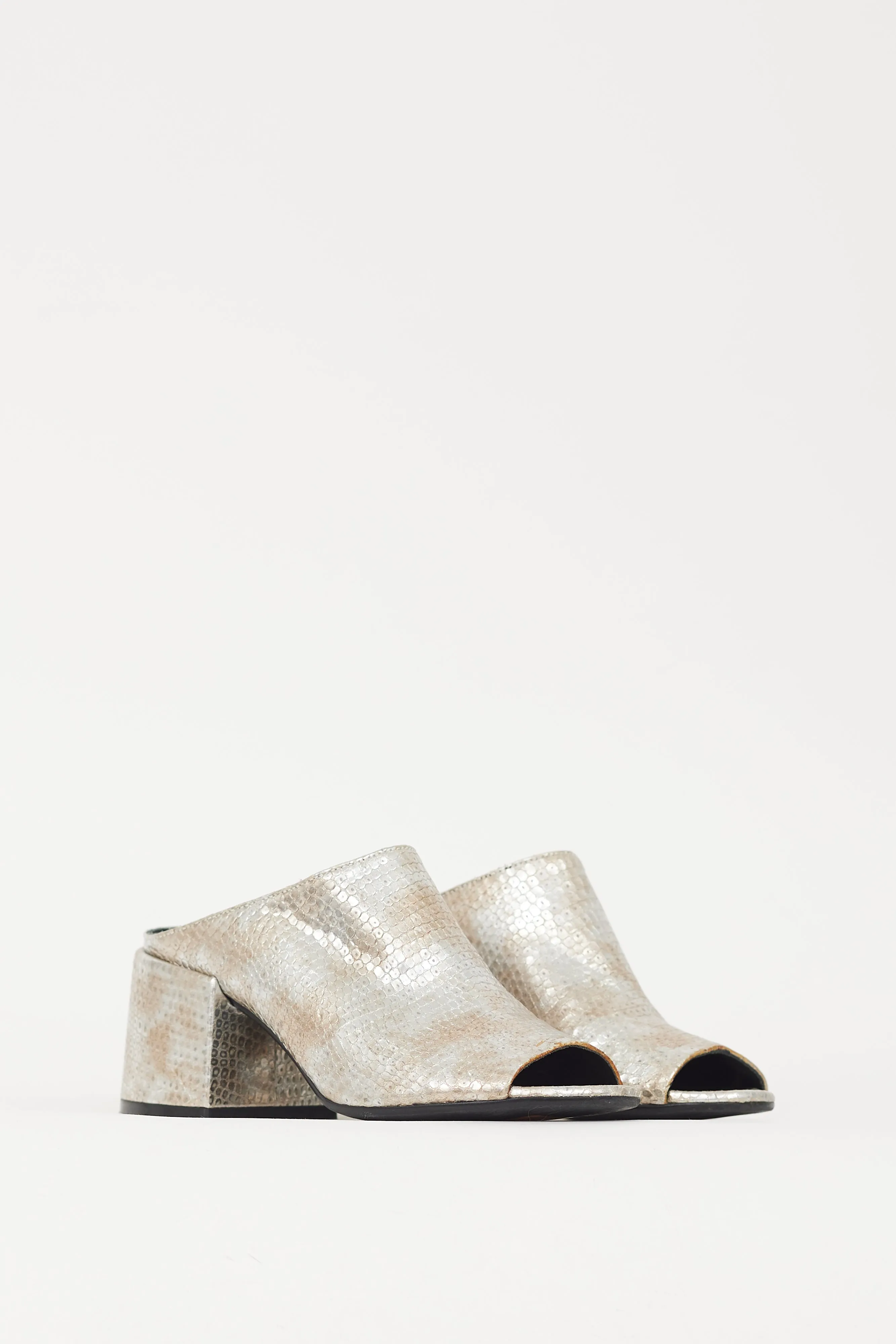 Silver Metallic Textured Leather Mule