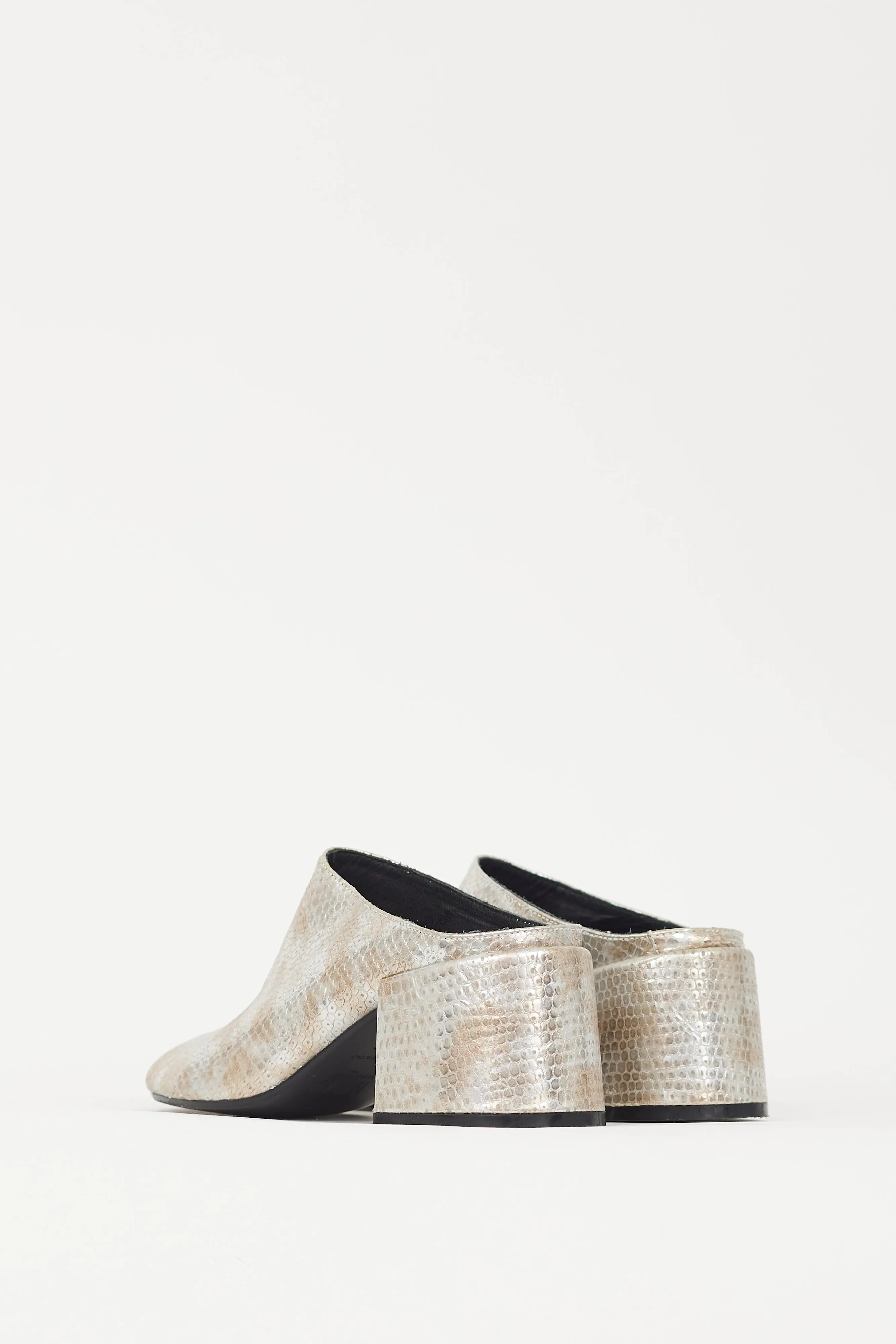 Silver Metallic Textured Leather Mule