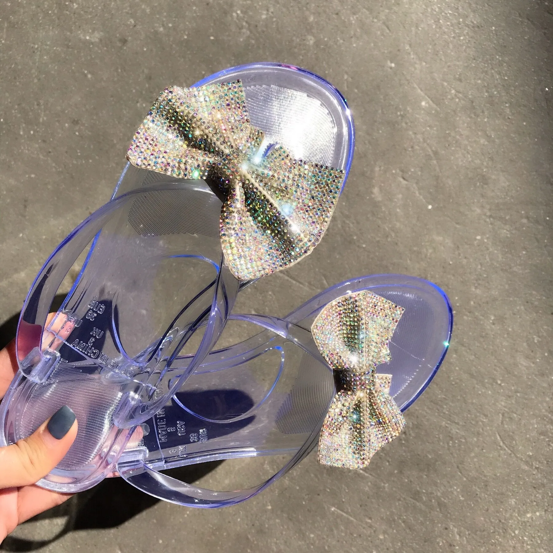 Women Bling Rhinestone Bow Sandals  Summer Fashion Flip Flops
