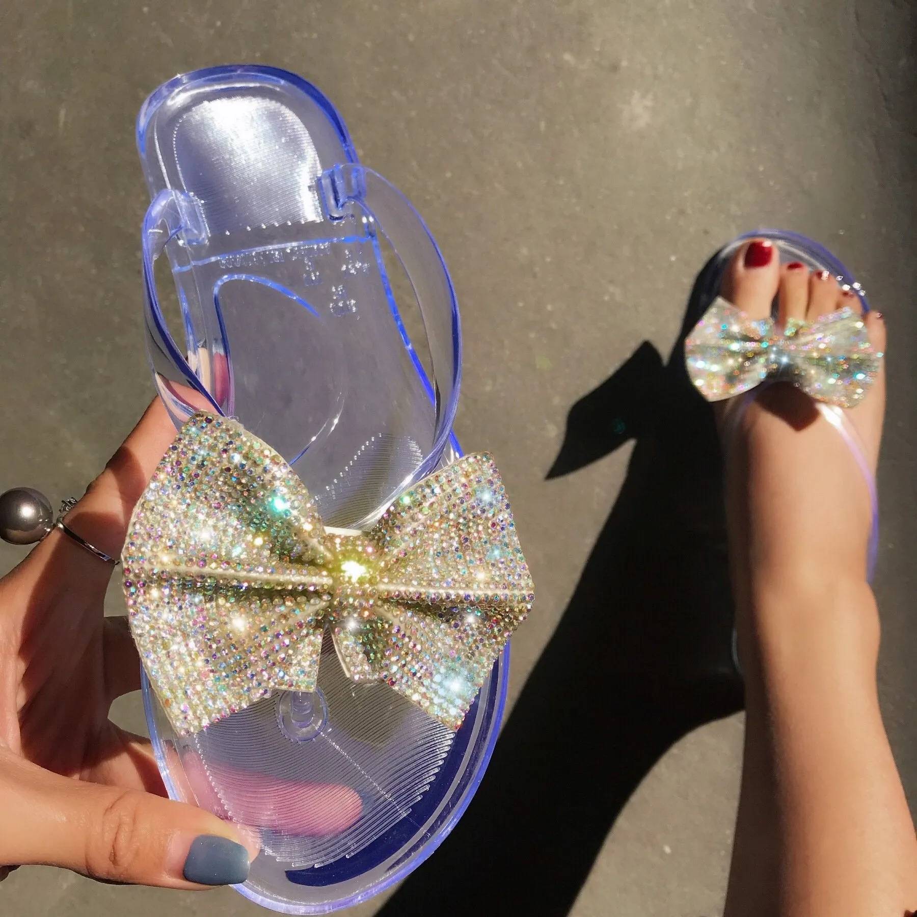 Women Bling Rhinestone Bow Sandals  Summer Fashion Flip Flops