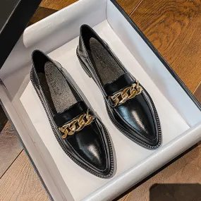 Women‘s Metal Chain Retro Pointed Shoes Thick Bottom Loafers