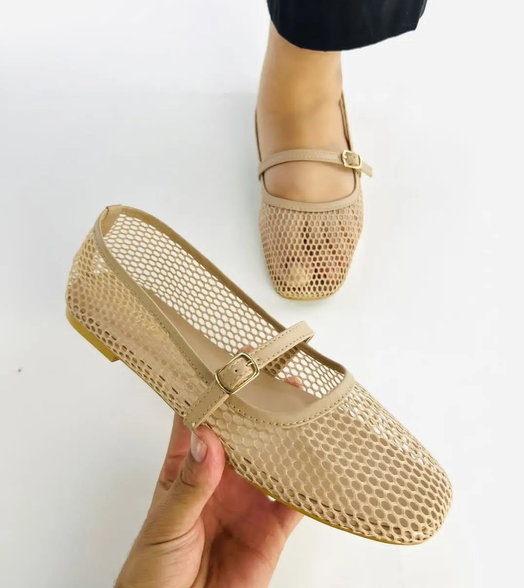 ZARA FISHNET BALLET FLAT PUMPS - BEIGE